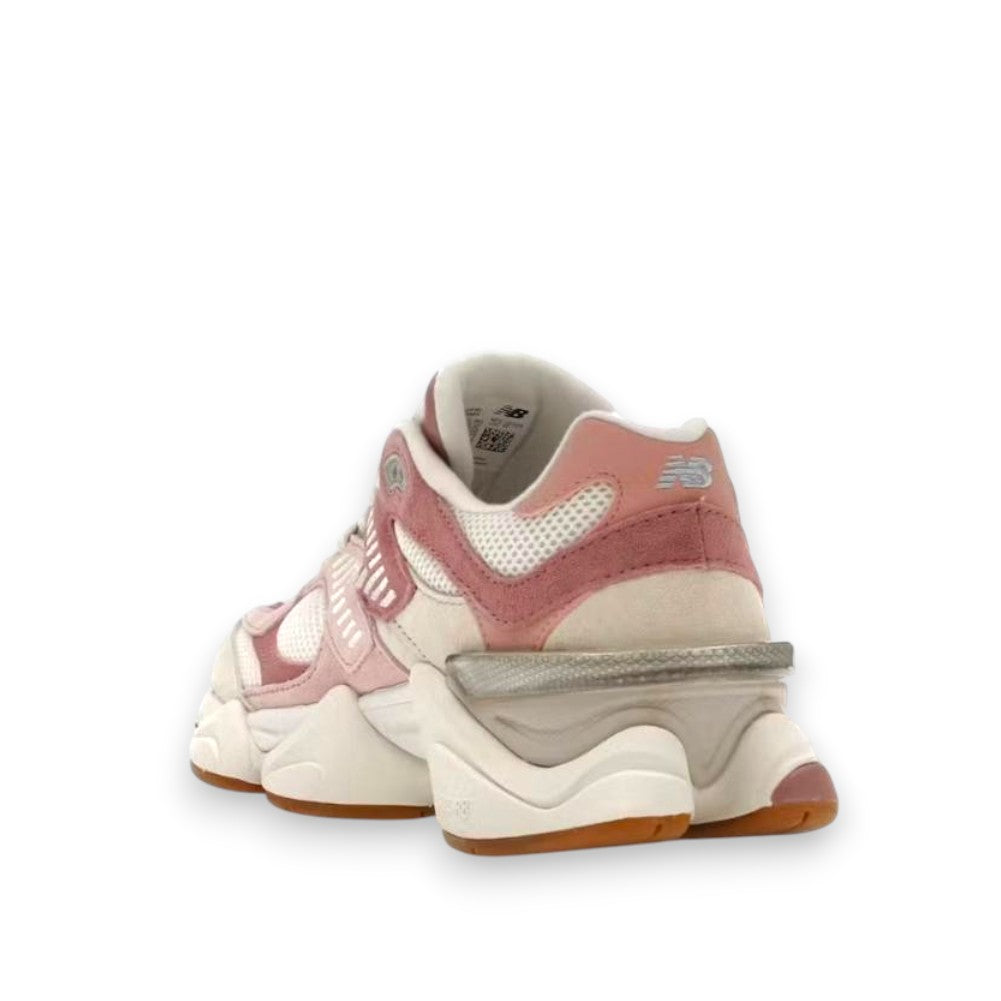 New Balance 9060 Rose Pink