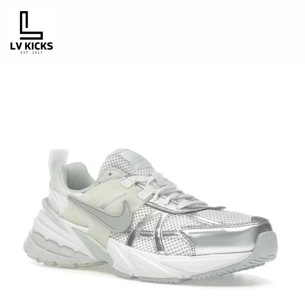 Nike V2K Run sliver