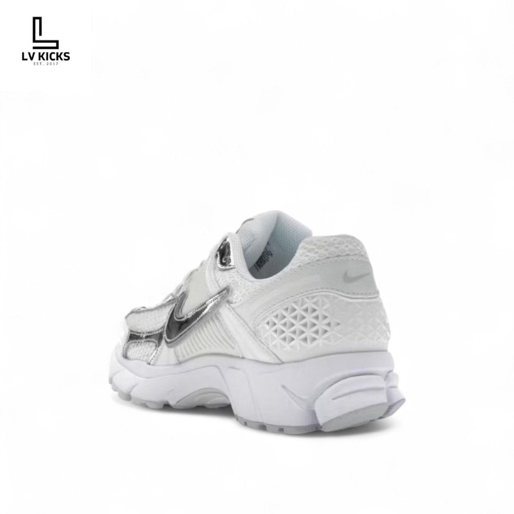 Nike Zoom Vomero 5 Chrome Toe