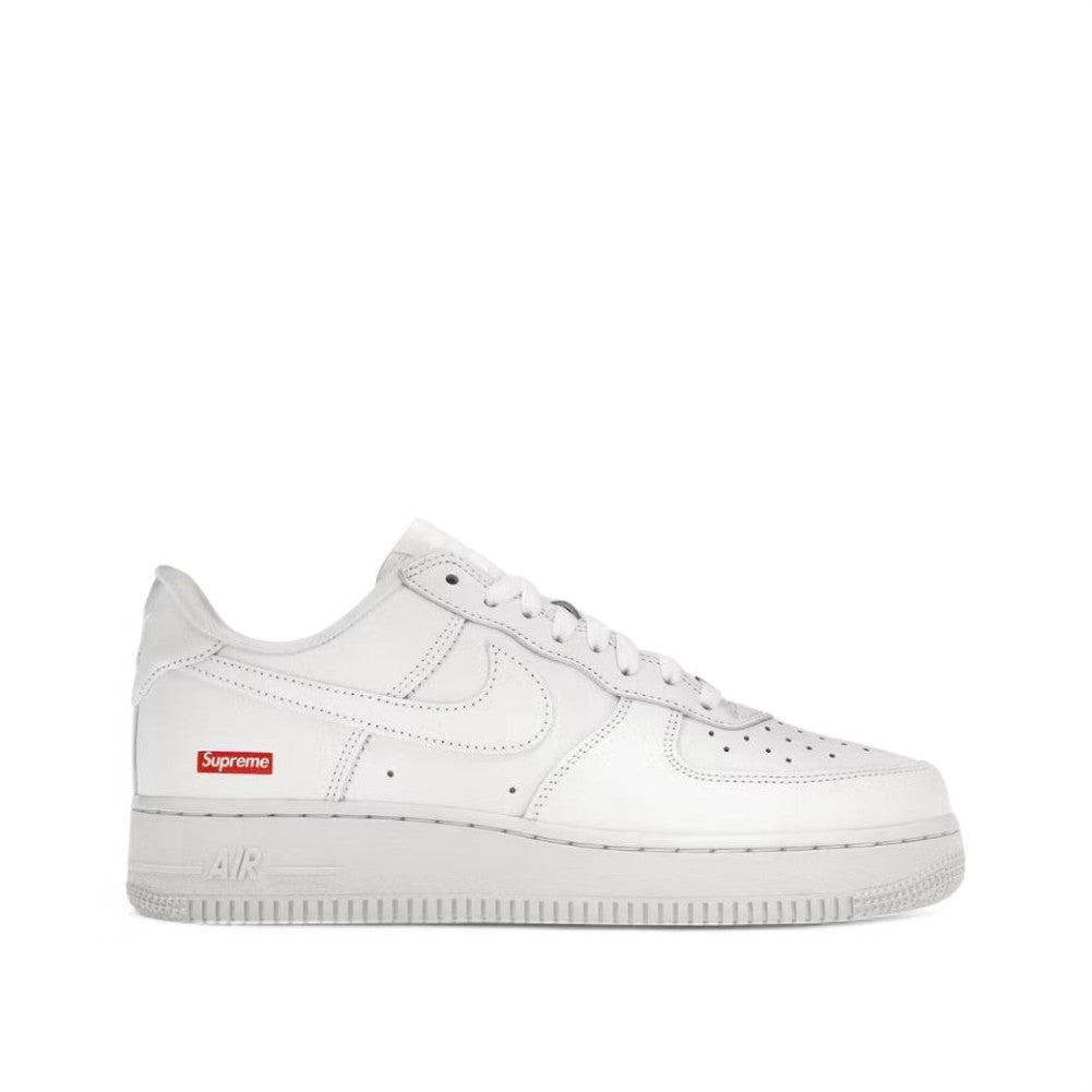 Nike Air Force 1 Low Supreme White